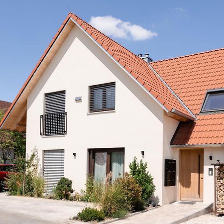 Ferienwohnung'Akazie' Mit Terrasse Auf Dem Bodanrueck Radolfzell am Bodensee Εξωτερικό φωτογραφία